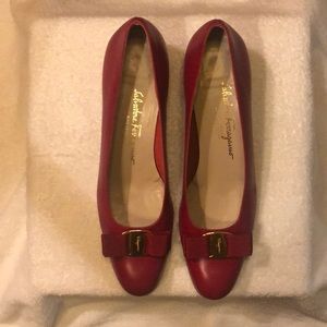 Salvatore Ferragamo red leather 1 inch heels
